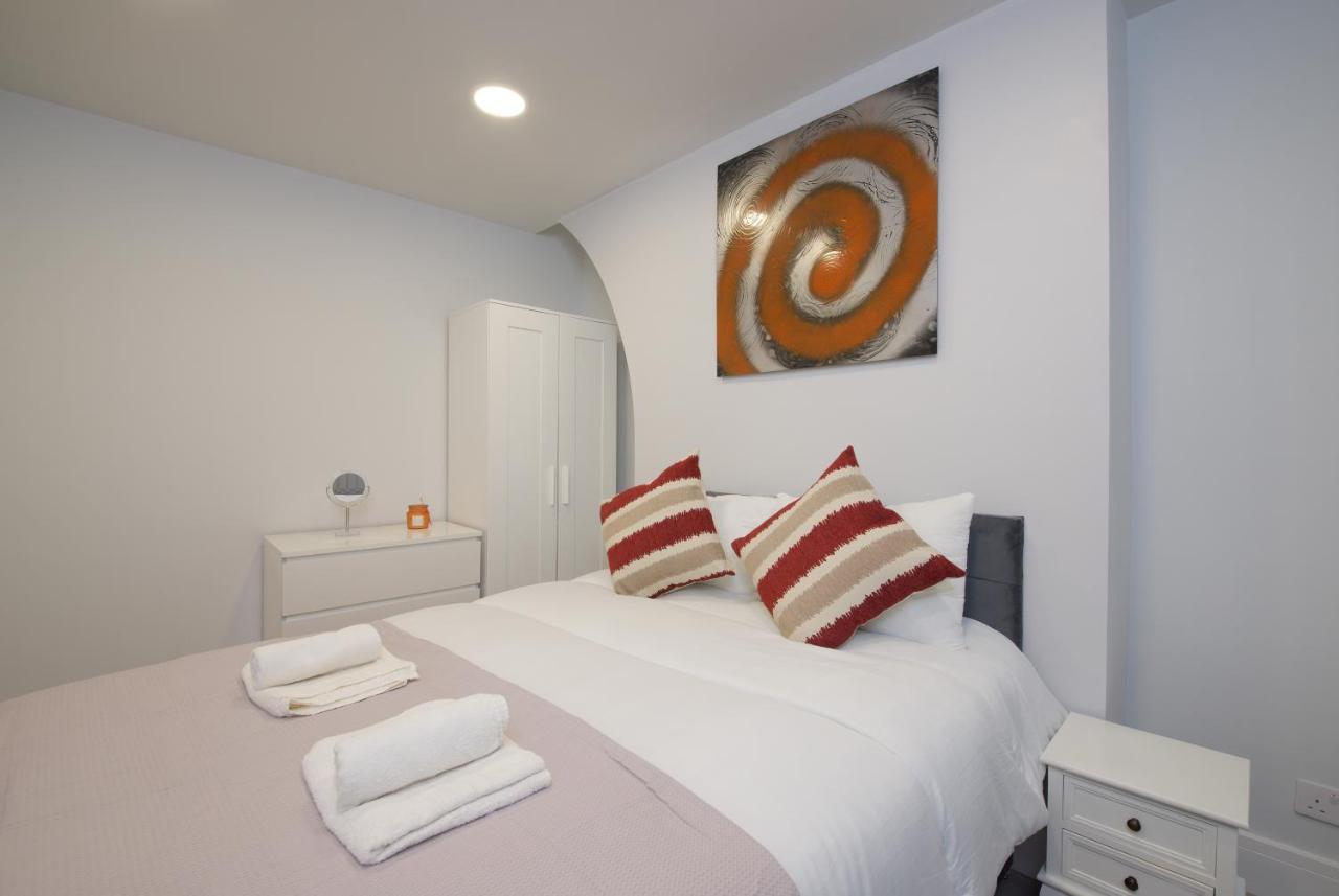15 Selwyn Street, Luxury House * Liverpool